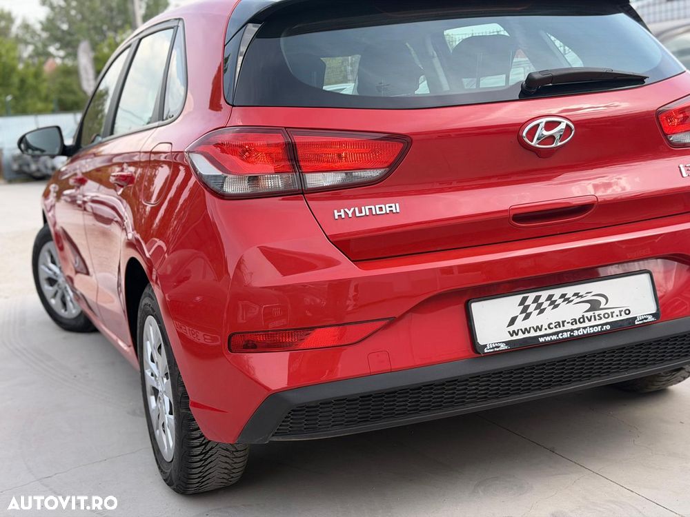 Hyundai i30 1.5 110CP 5DR M/T Comfort - 11