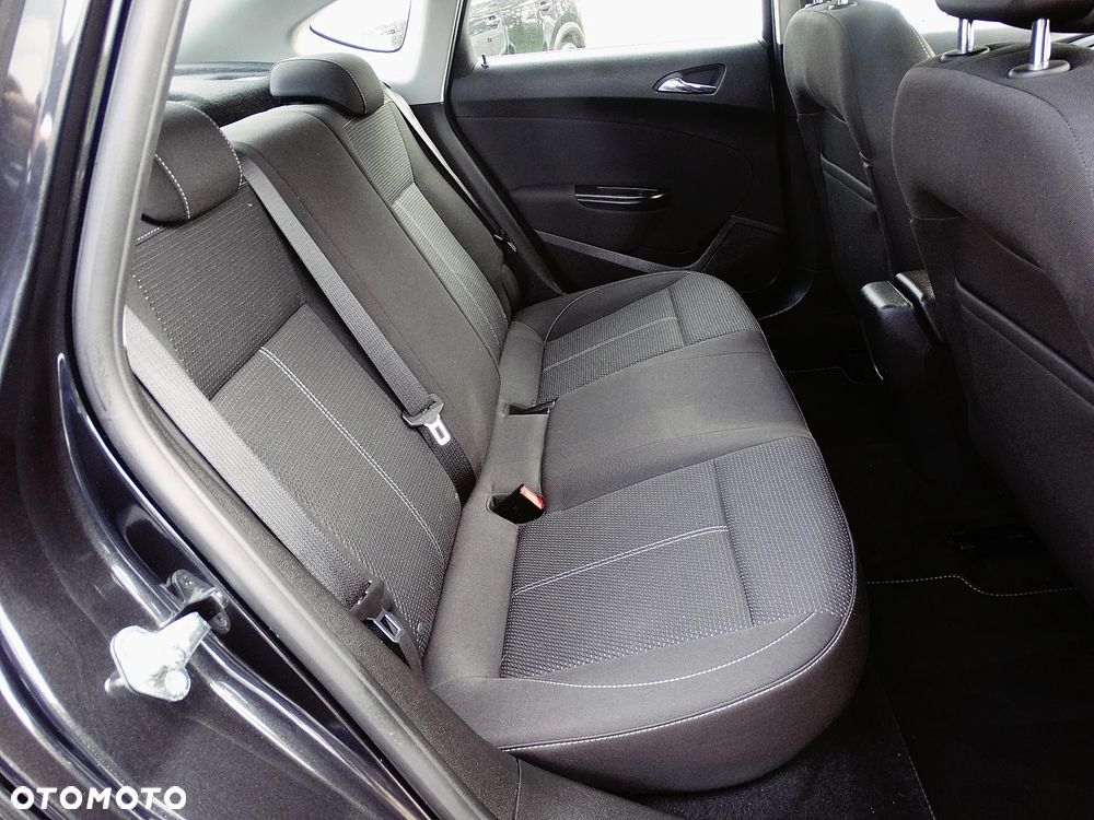 Opel Astra 1.4 Turbo Active - 31