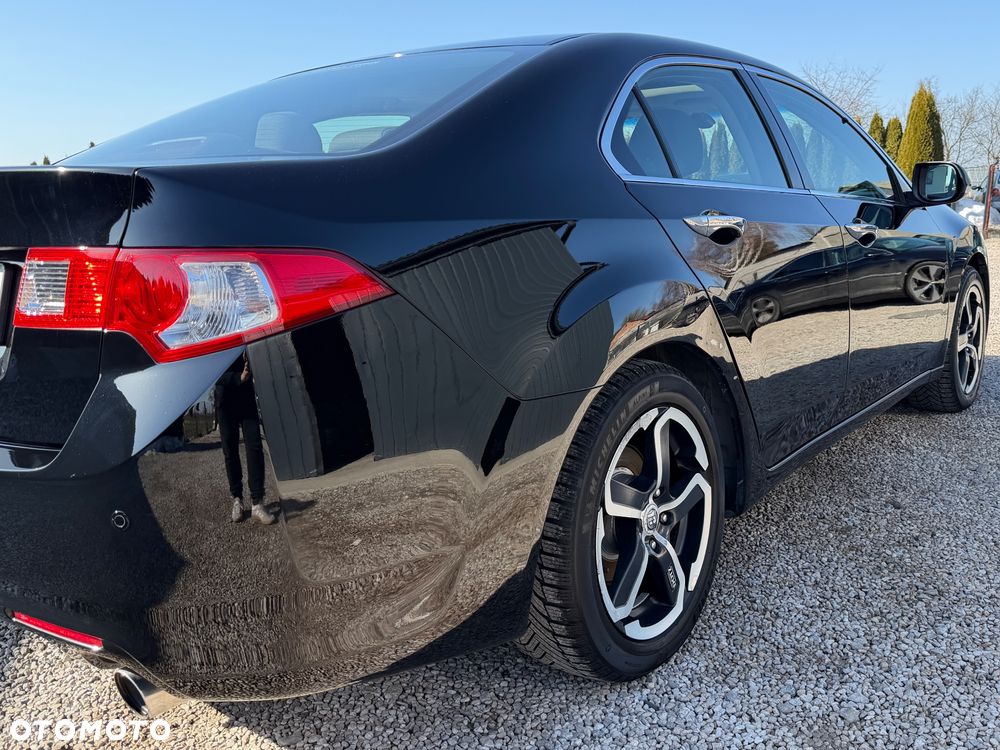 Honda Accord 2.0 Lifestyle - 11