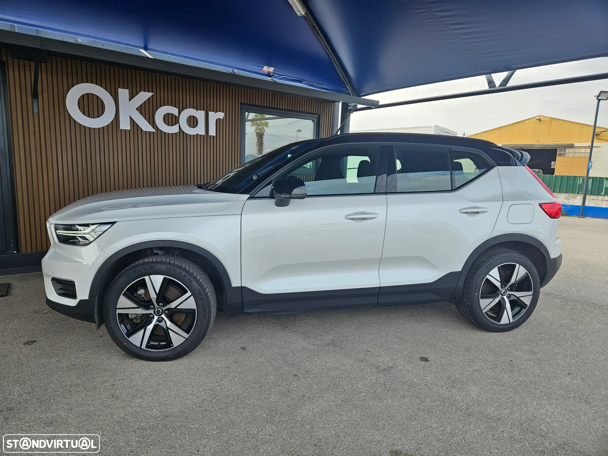 Volvo XC 40 Recharge Plus - 12