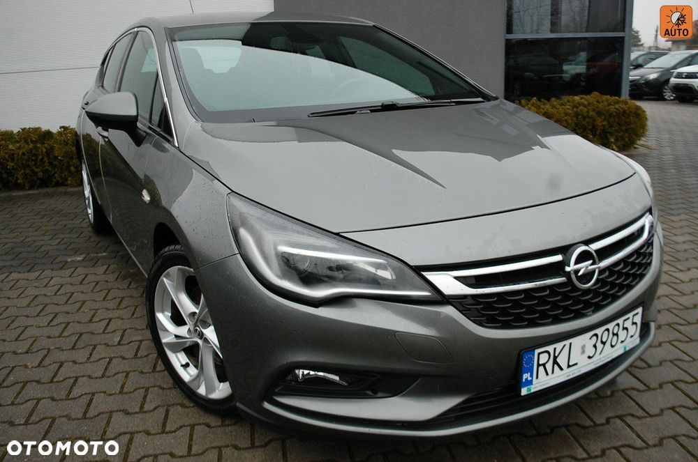 Opel Astra - 1