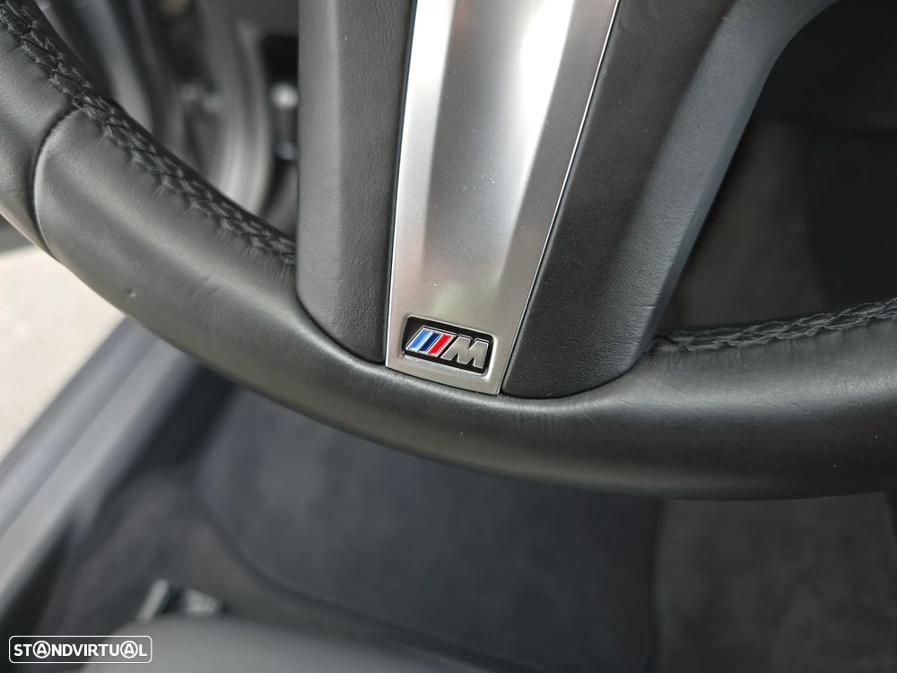 BMW 320 d Pack Desportivo M Auto - 21