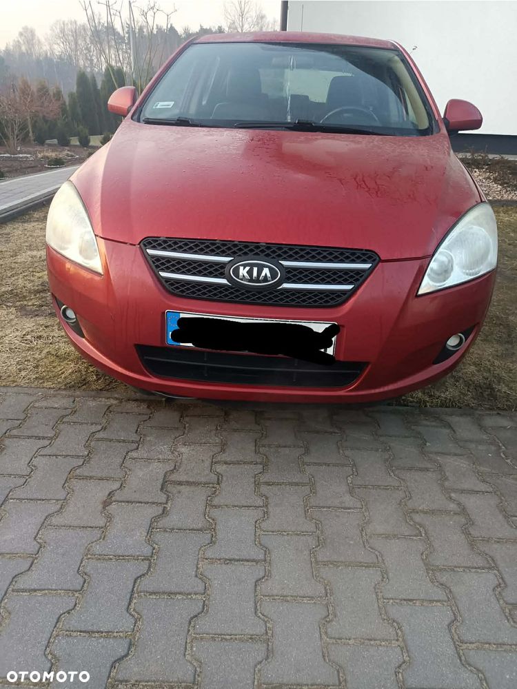 Kia Ceed 1.6 CRDi 90 ISG Vision - 7