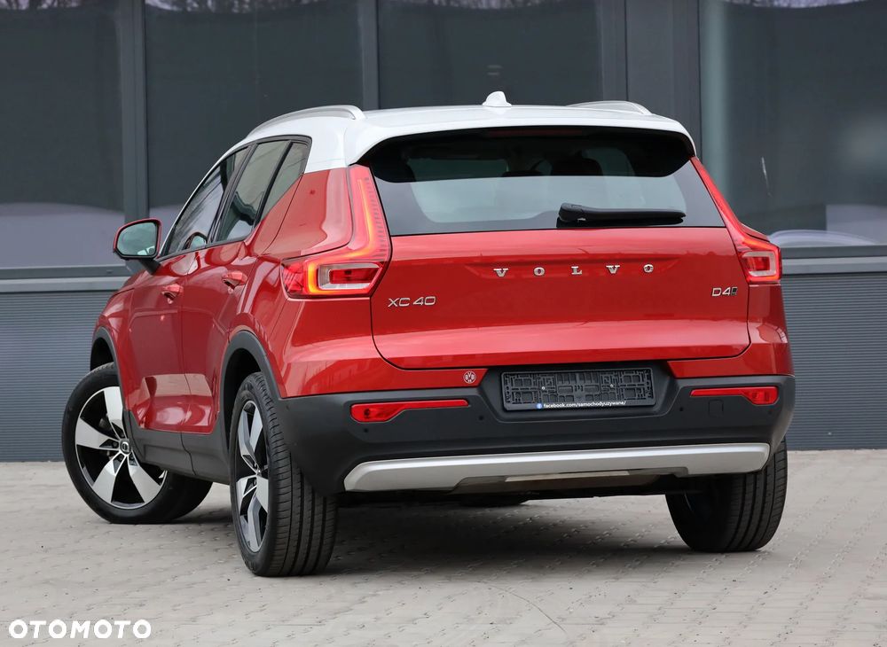 Volvo XC 40 D4 AWD Geartronic R-Design - 5