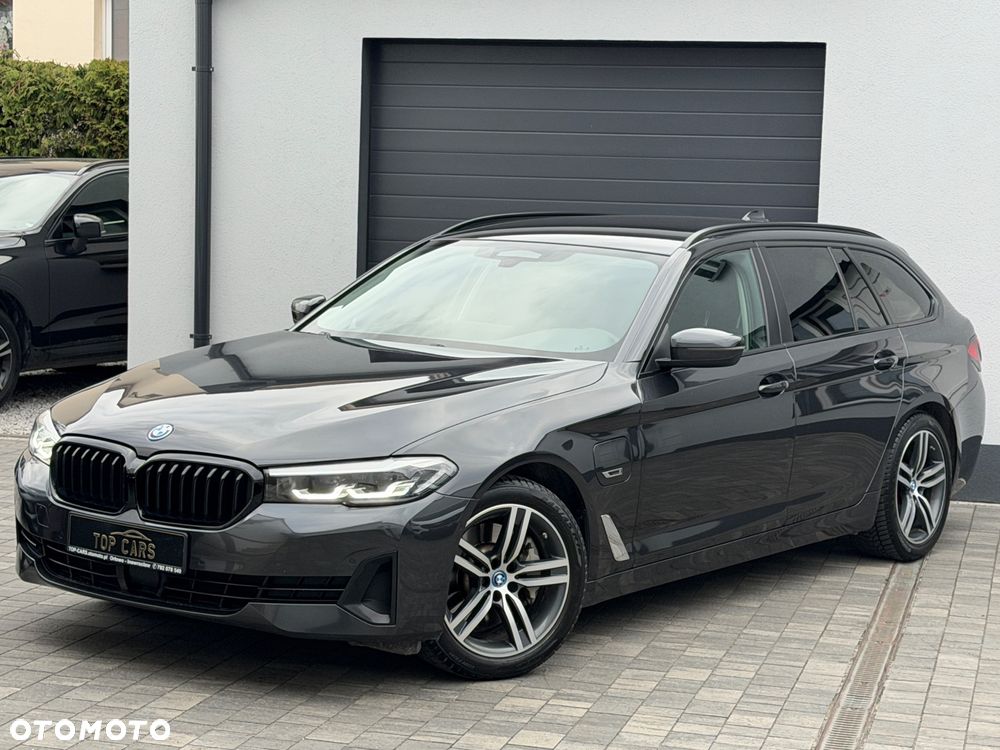 BMW Seria 5 530e PHEV M Sport - 11