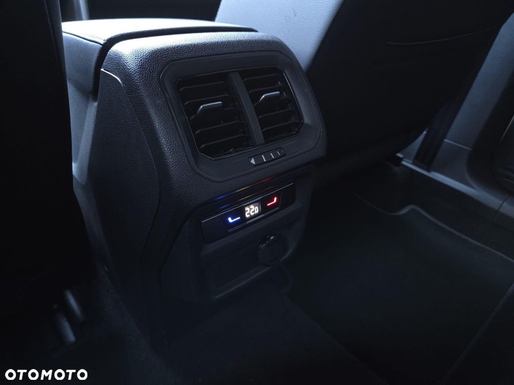 Volkswagen Tiguan 2.0 TDI SCR 4Mot R-Line DSG - 15