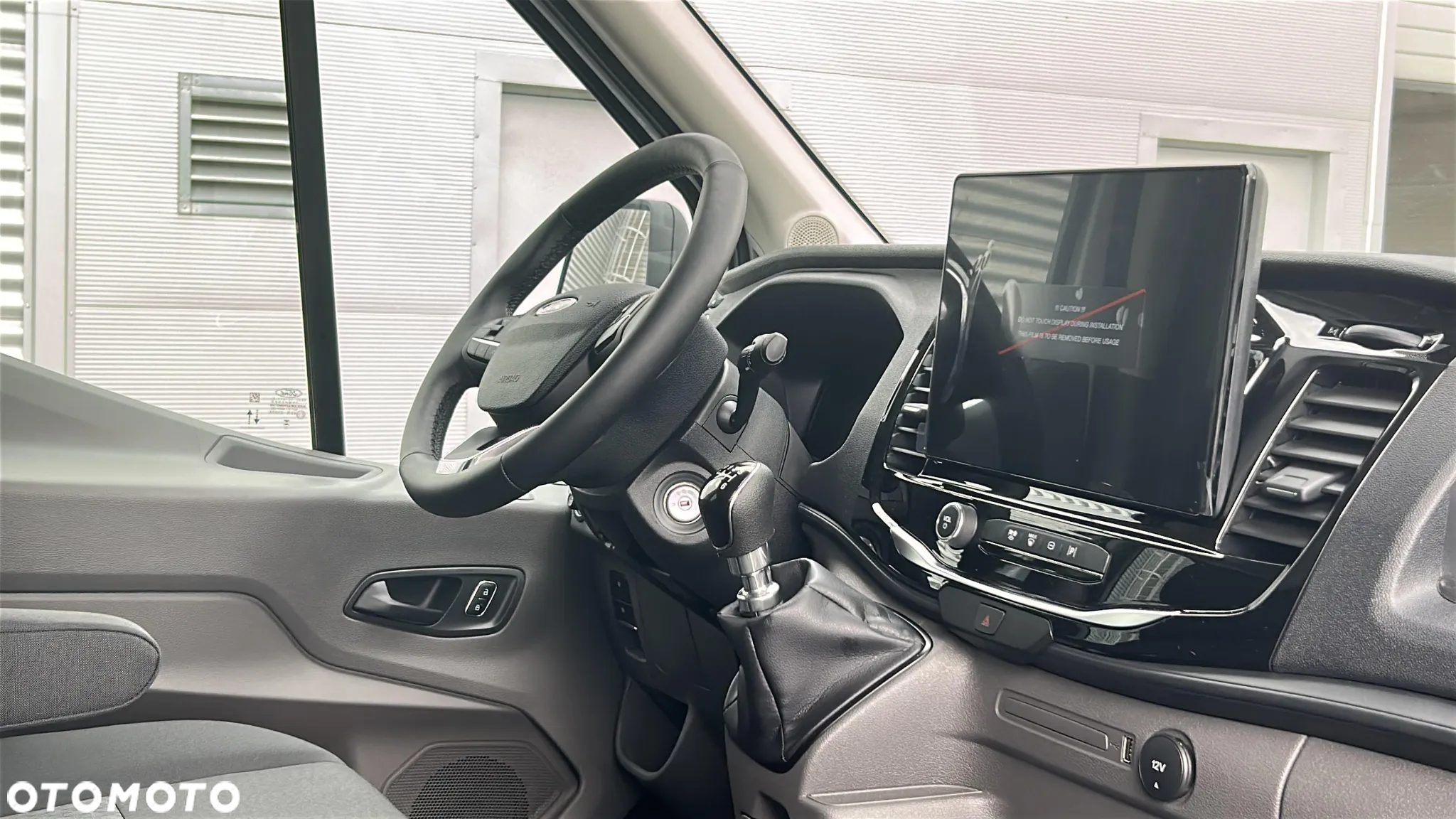 Ford Transit - 26