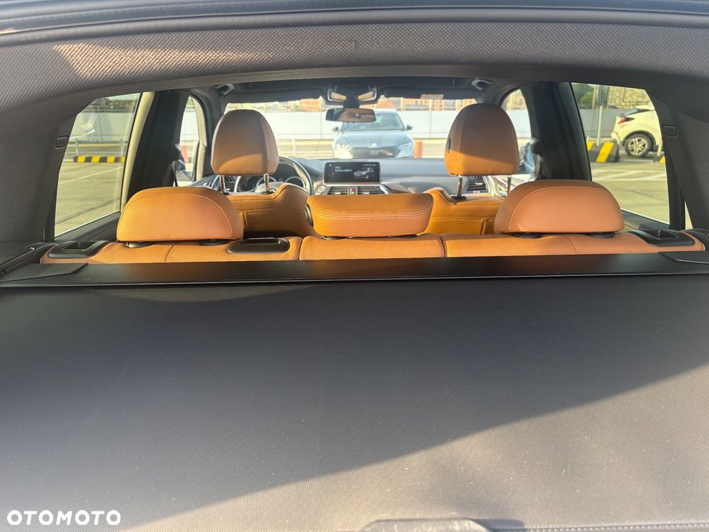 BMW X3 xDrive20d Luxury Line - 17