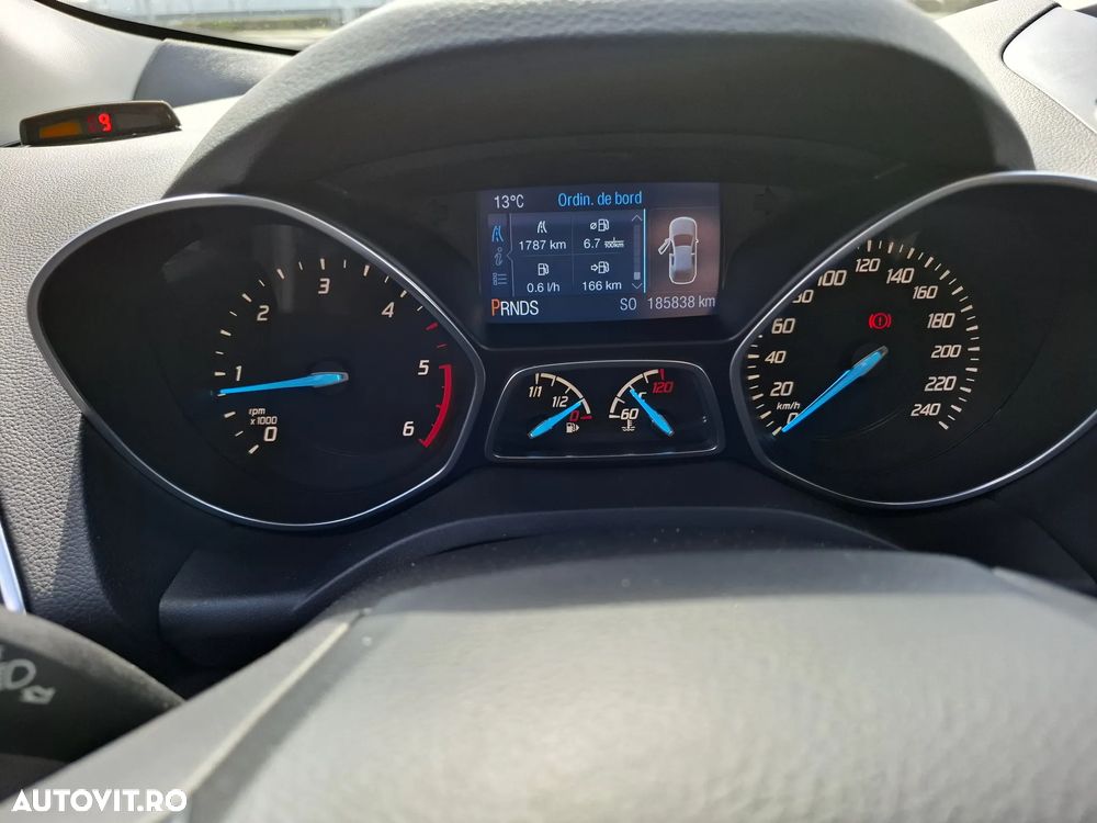 Ford Kuga 2.0 TDCi 4x4 Aut. Titanium - 13