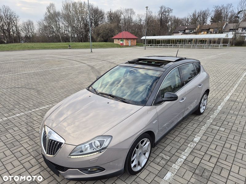 Lancia Delta 1.6 MultiJet 16v Gold - 14
