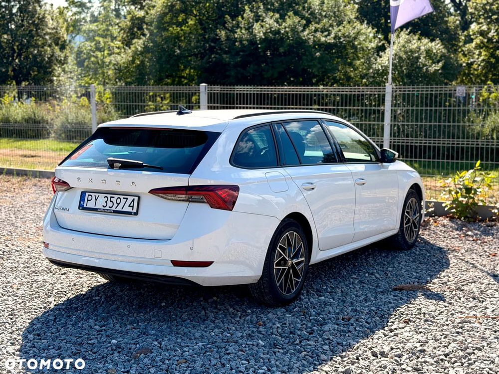 Skoda Octavia 2.0 TDI Ambition DSG - 10