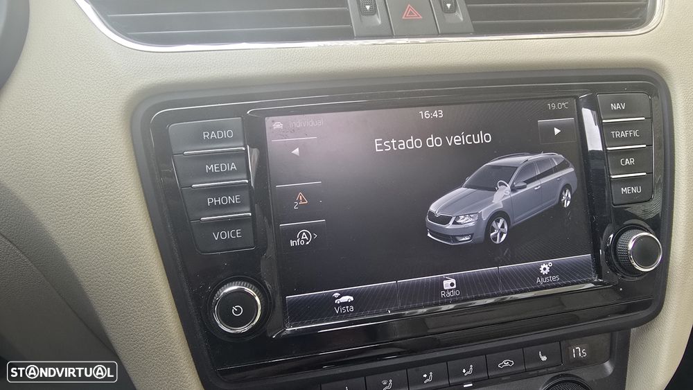 Skoda Octavia Break 1.6 TDi Elegance DSG - 40