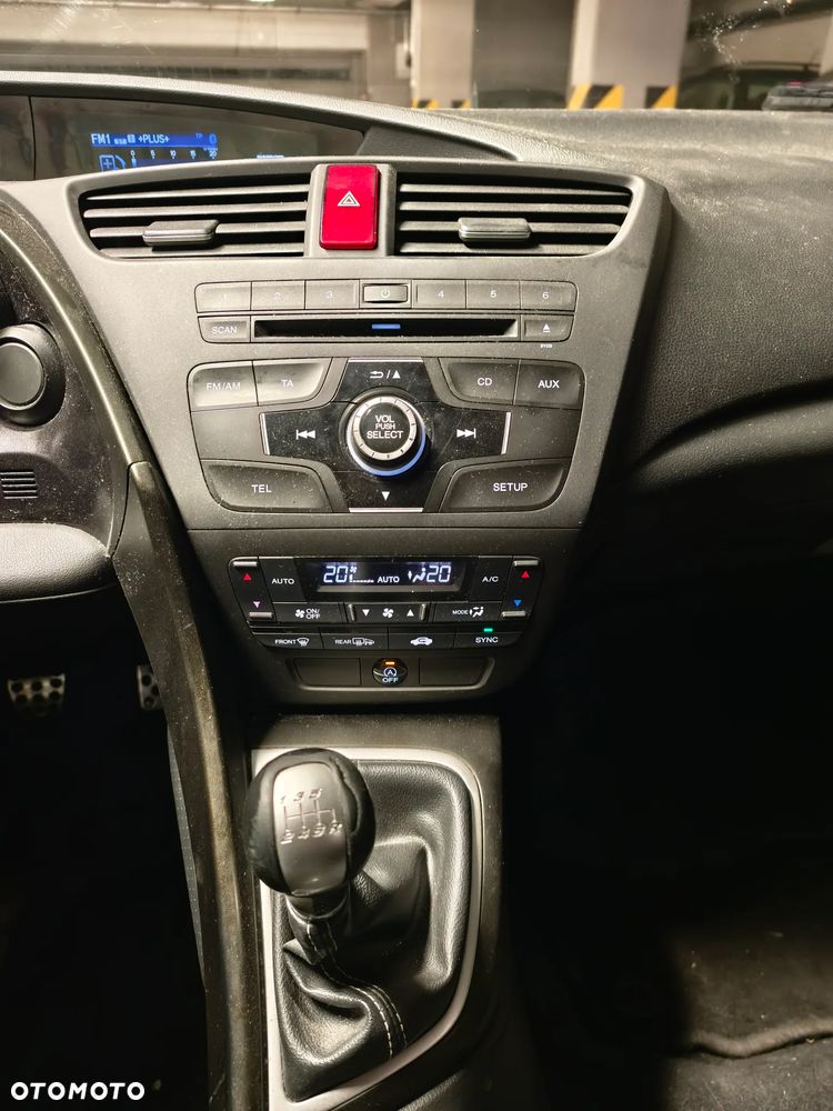 Honda Civic 1.8 S - 9