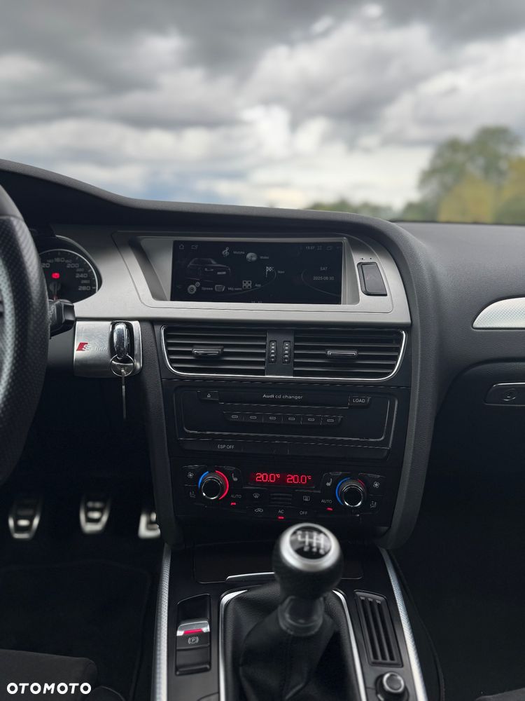 Audi A4 - 11