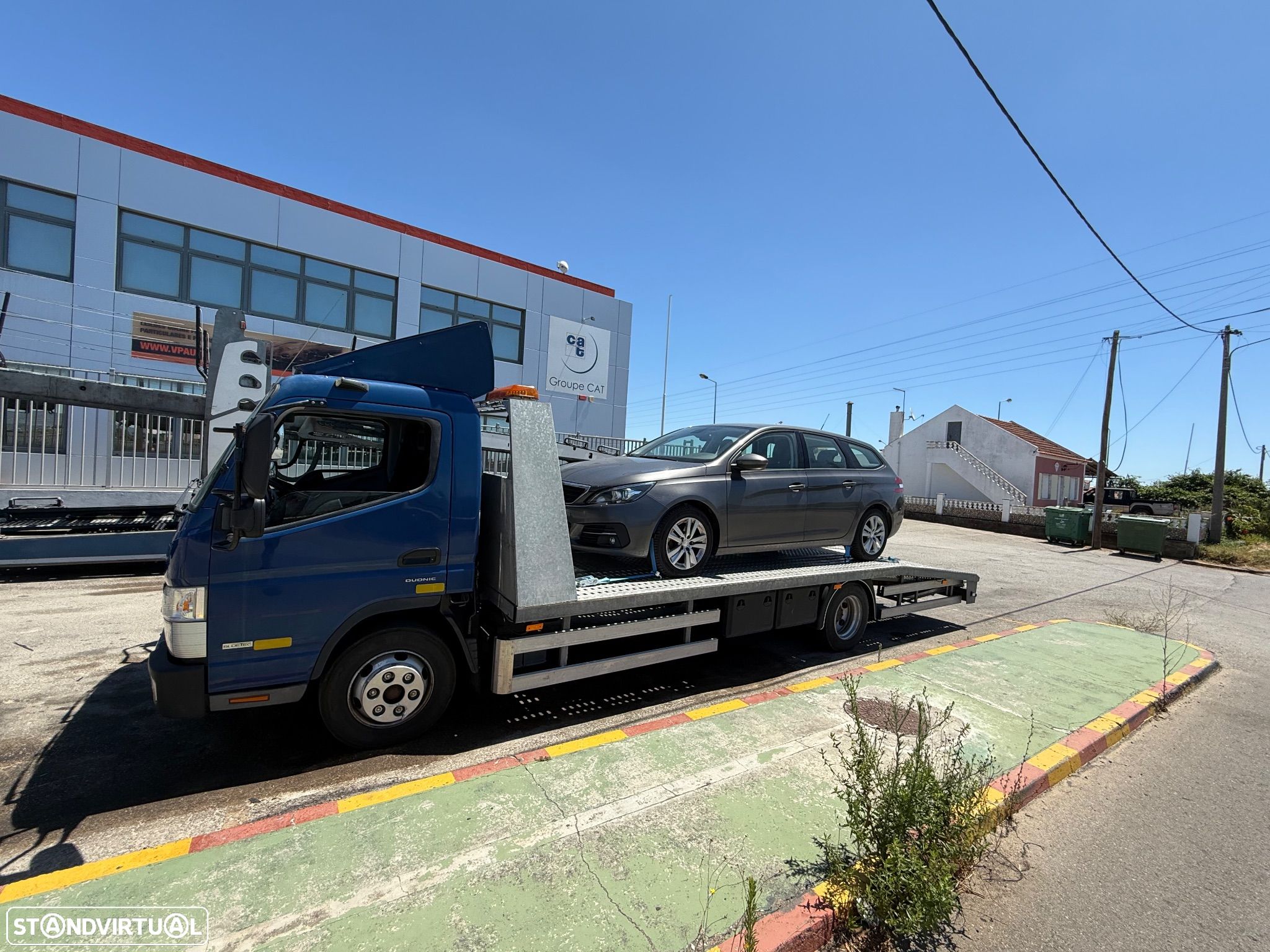 Mitsubishi Fuso Canter - 1
