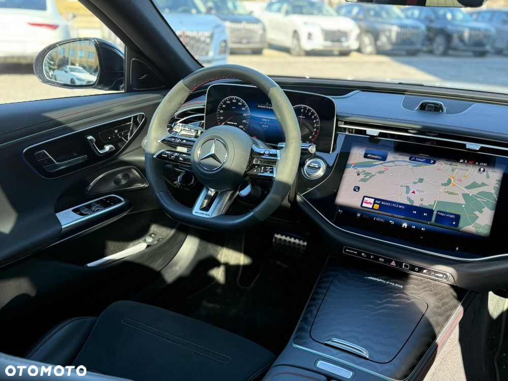 Mercedes-Benz Klasa E AMG 53 4Matic+ AMG SPEEDSHIFT TCT 9G - 15