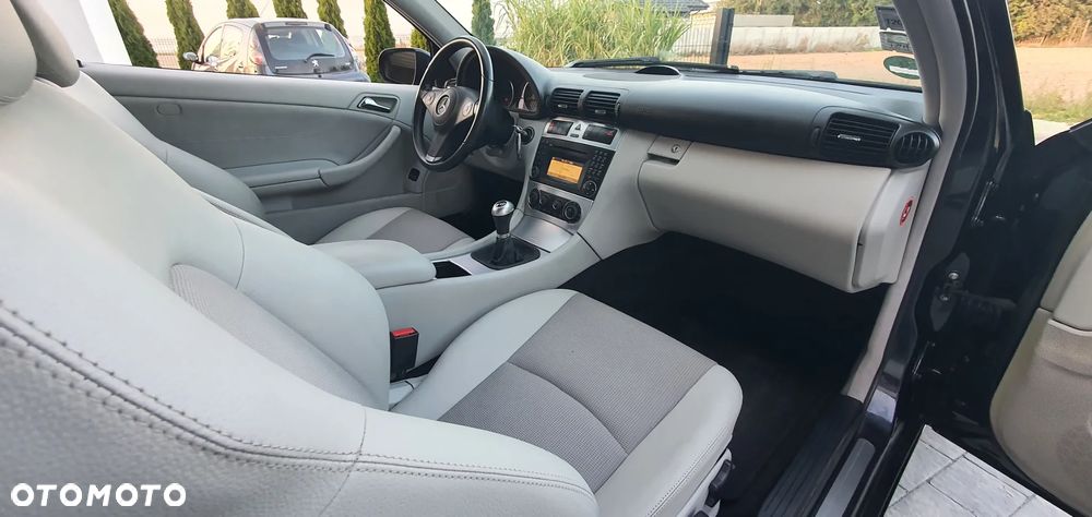 Mercedes-Benz CLC 180 Kompressor - 33