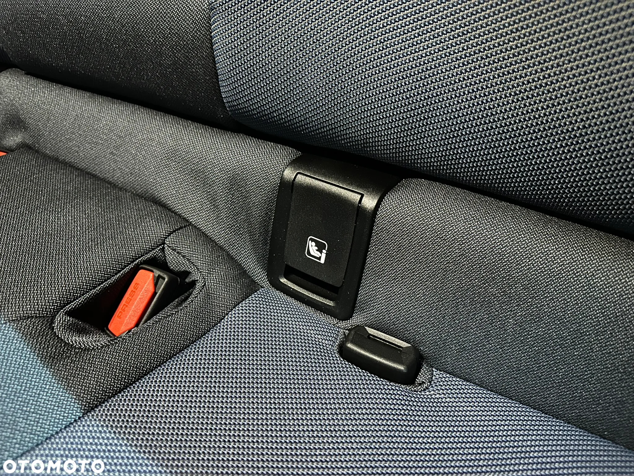 BMW Seria 2 220i - 19