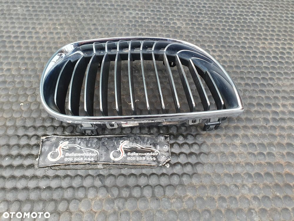 Kratka 7128613 7128614 7906809 Atrapa Nerki Nerka Gril Atrapka Zderzaka Przód M-Pakiet BMW 1 E81 E87 LCI Lift - 20