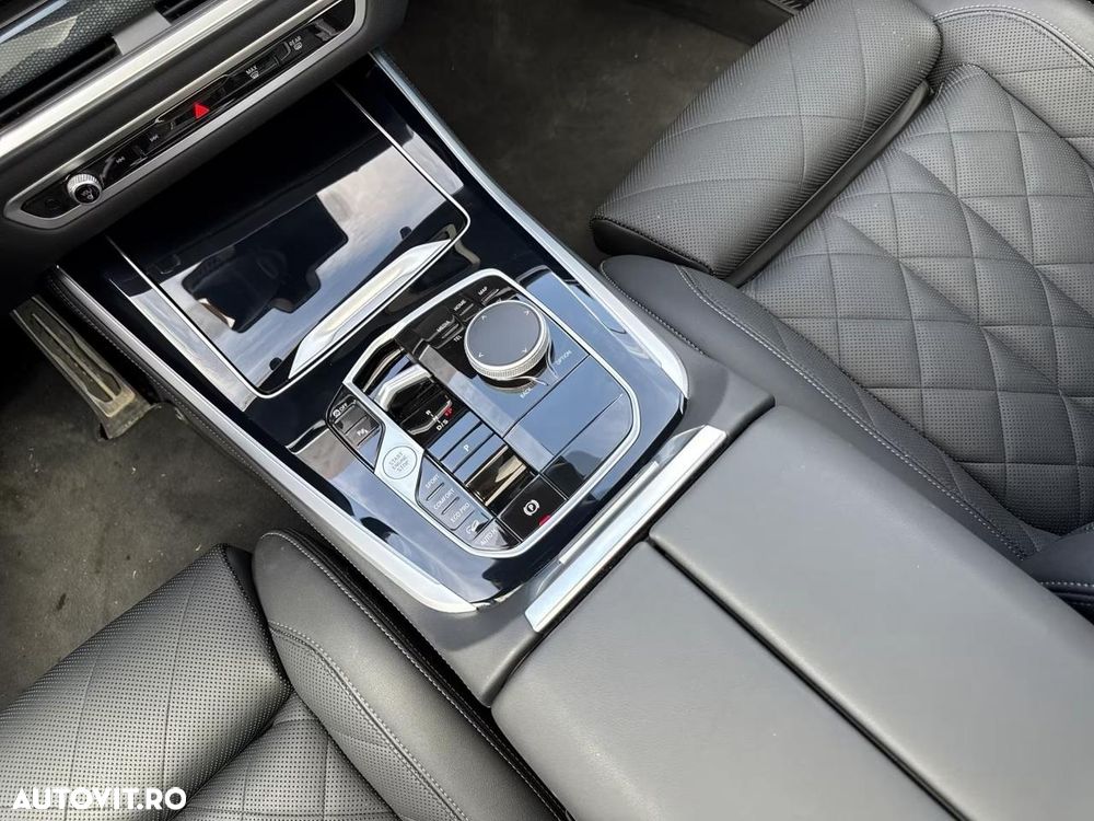 BMW X5 xDrive40i - 13