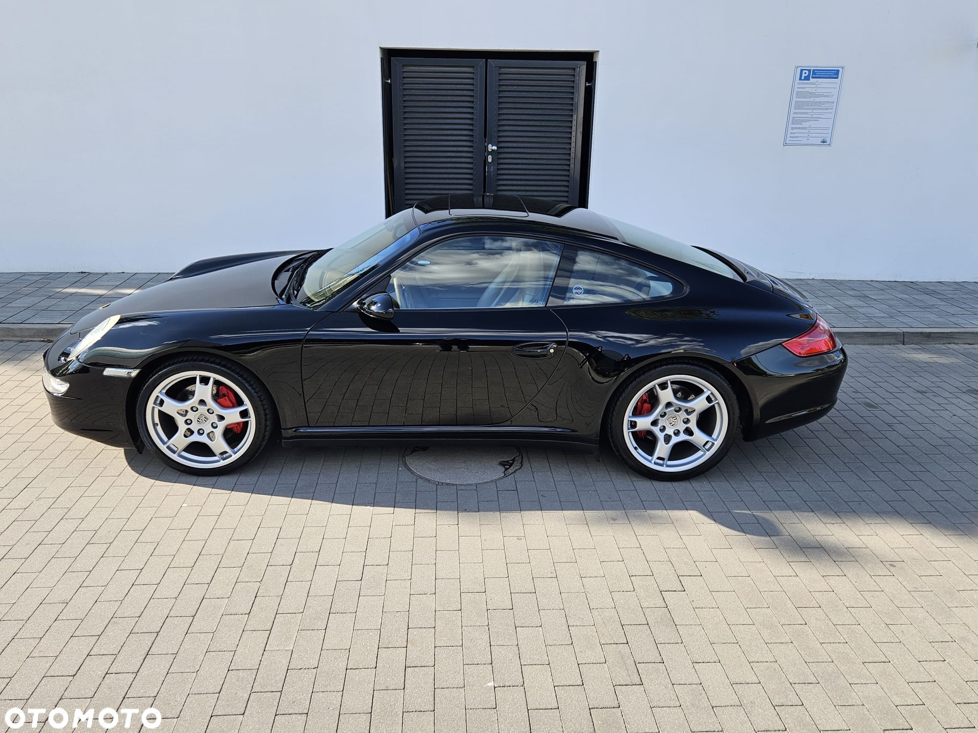 Porsche 911 Carrera 4S - 37