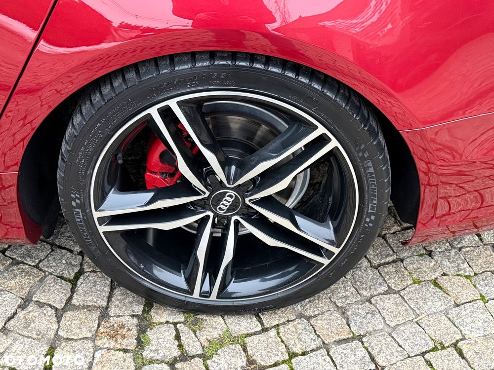 Audi A6 Avant 3.0 TDI Quattro S tronic - 12