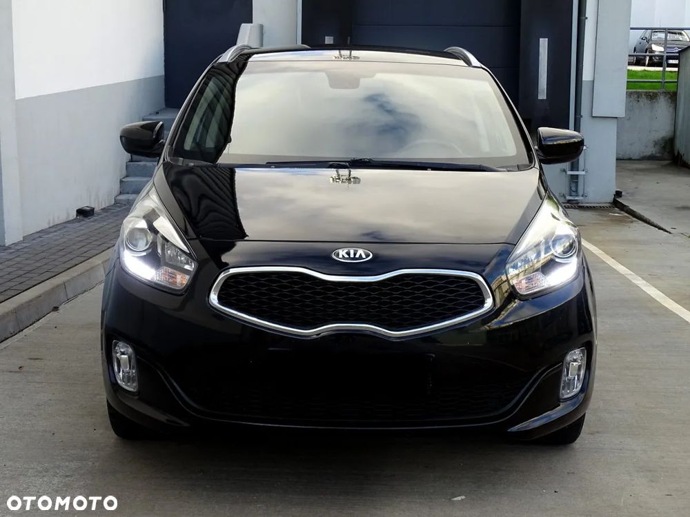 Kia Carens 1.6 GDI Attract - 2