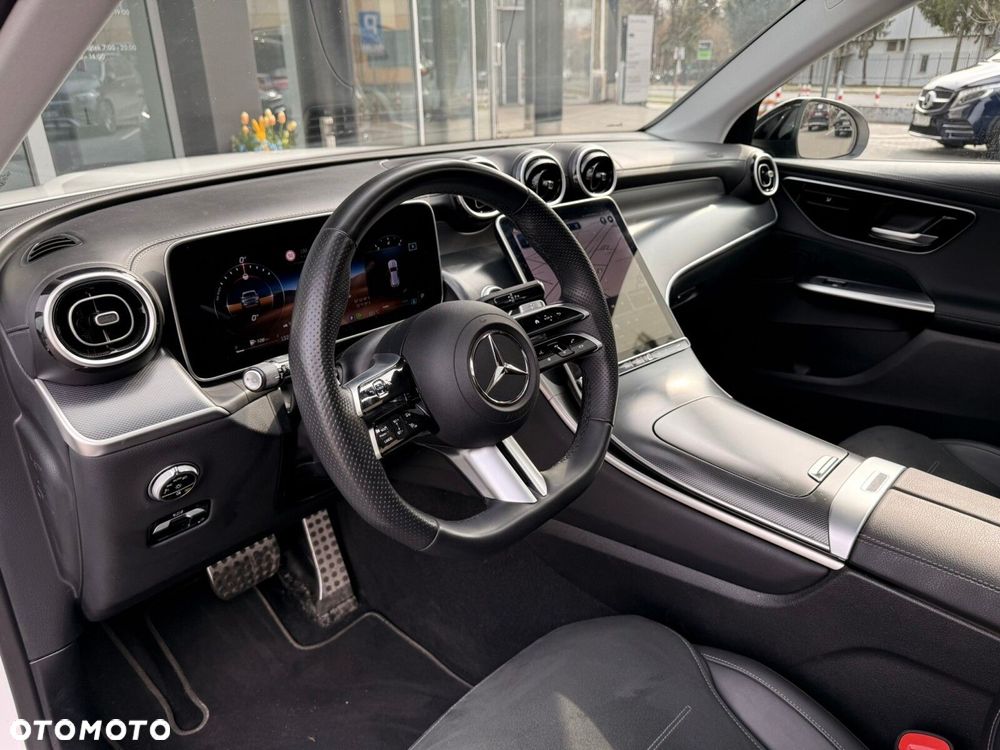 Mercedes-Benz GLC 200 mHEV 4-Matic AMG Line - 14