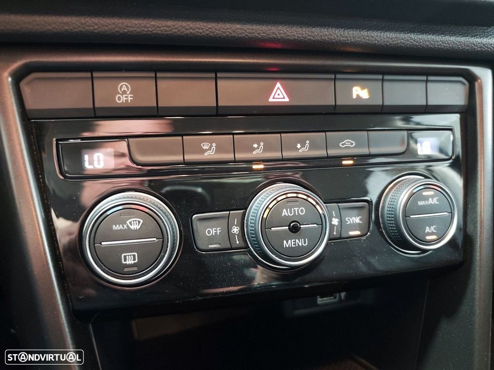 VW T-Roc 1.0 TSI - 26