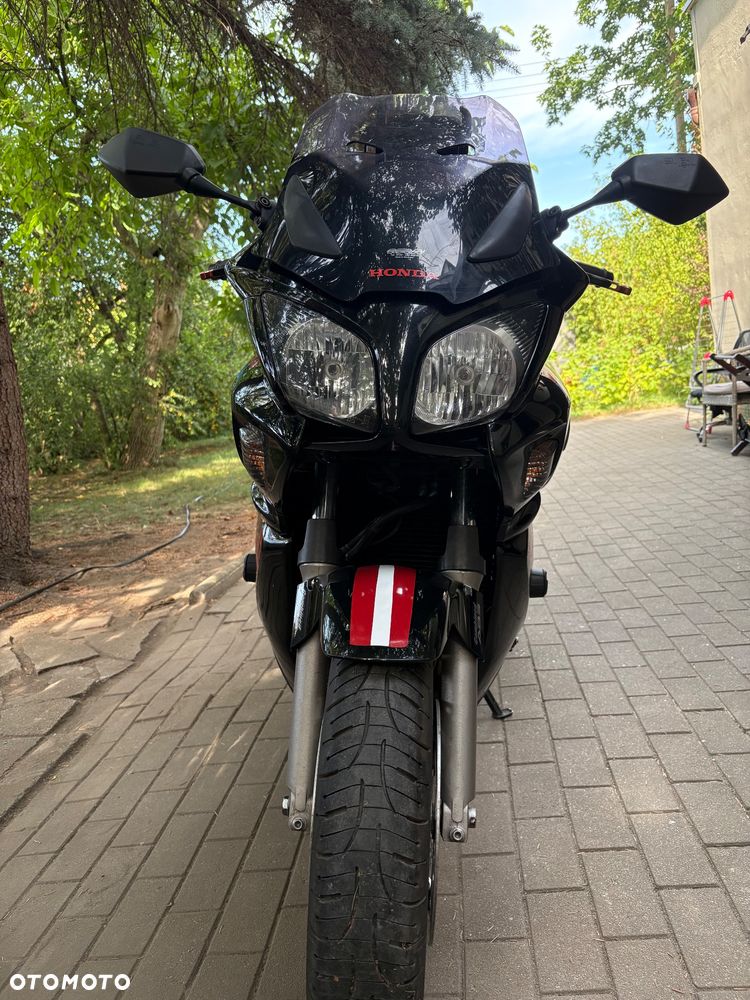 Honda CBF - 6