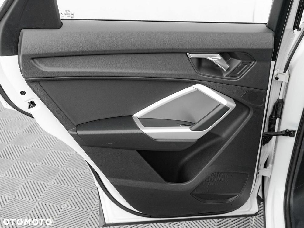 Audi Q3 Sportback 35 TFSI - 28