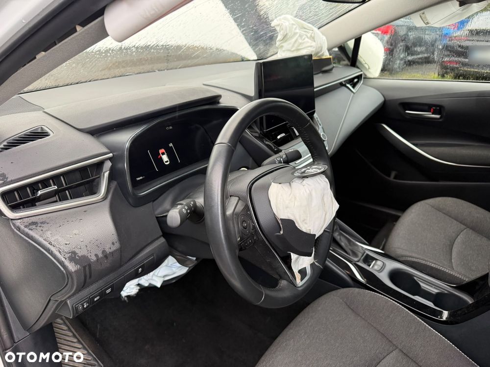Toyota Corolla 1.8 Hybrid Active - 13