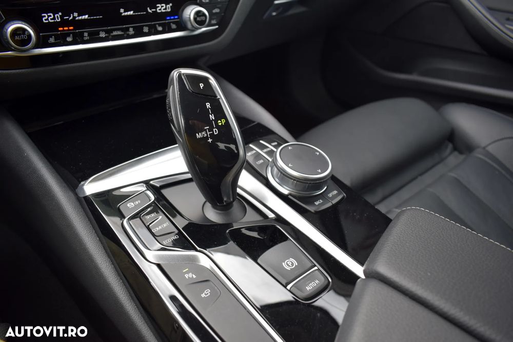 BMW Seria 5 520d xDrive Aut. - 21