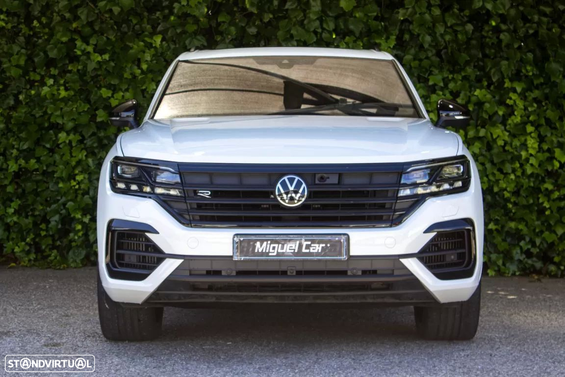 VW Touareg 3.0 TSI e-Hybrid R - 2