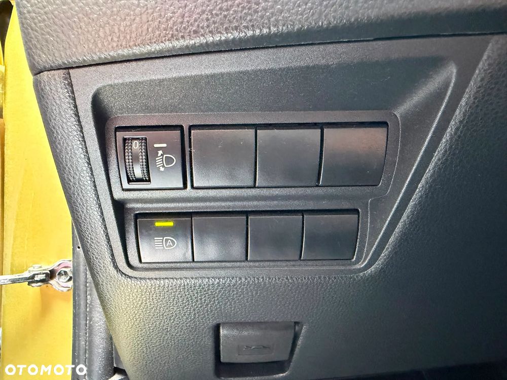 Toyota Yaris Cross Hybrid 1.5 Comfort - 30