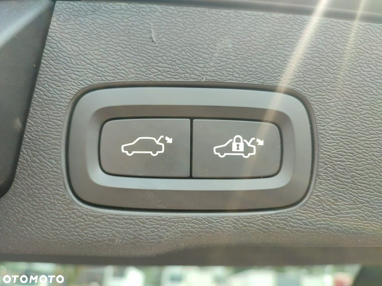 Volvo XC 60 - 30