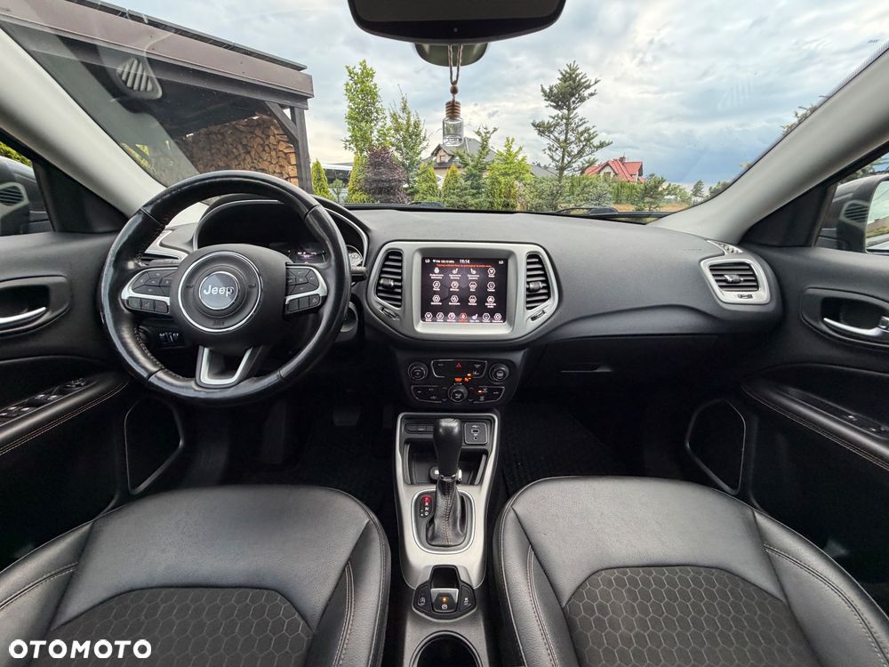 Jeep Compass 1.3 GSE T4 Automatik Longitude - 24