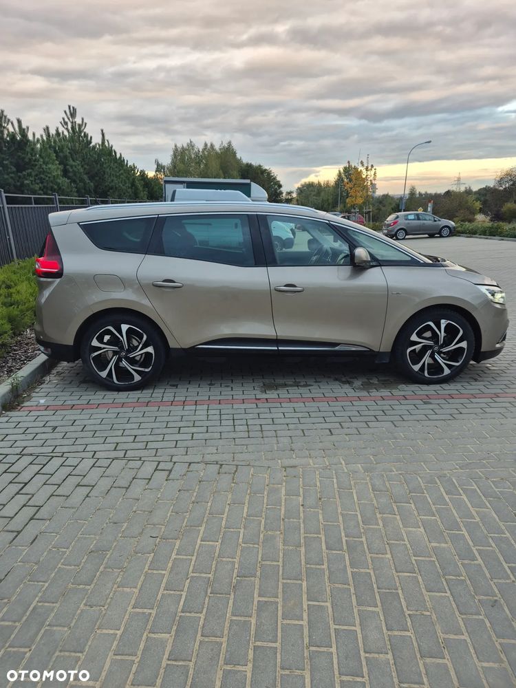 Renault Grand Scenic TCe 140 GPF EDC BOSE EDITION - 9