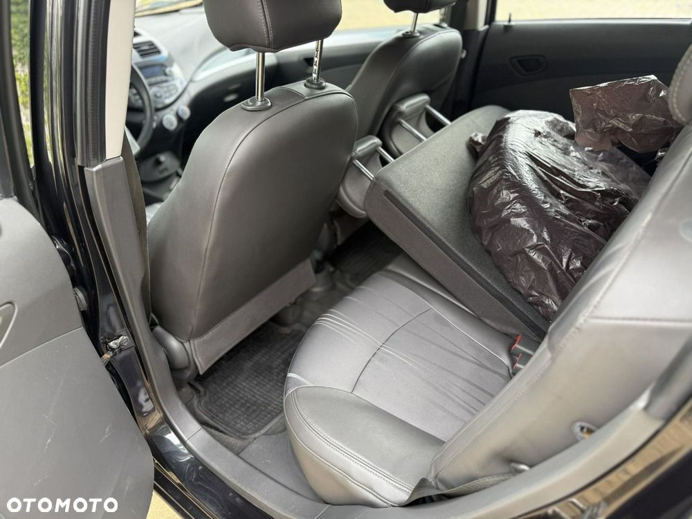 Chevrolet Spark - 10