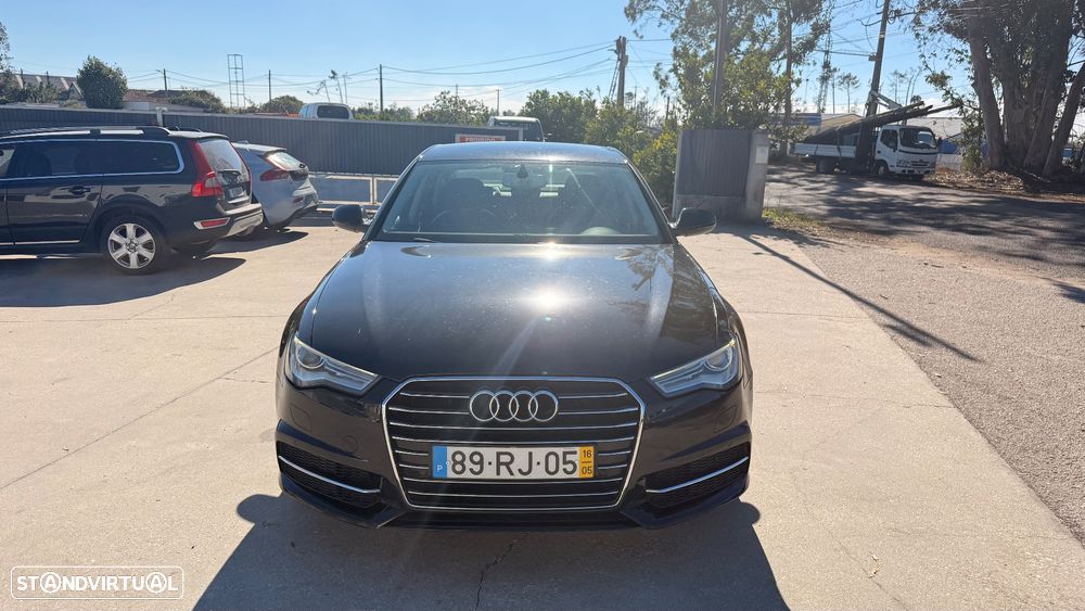 Audi A6 2.0 TDi S-line S tronic - 2