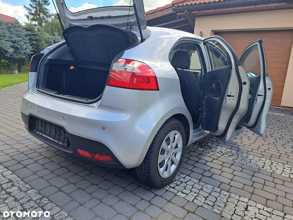 Kia Rio 1.4 Platinum Edition - 25