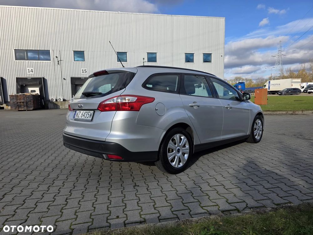 Ford Focus - 10