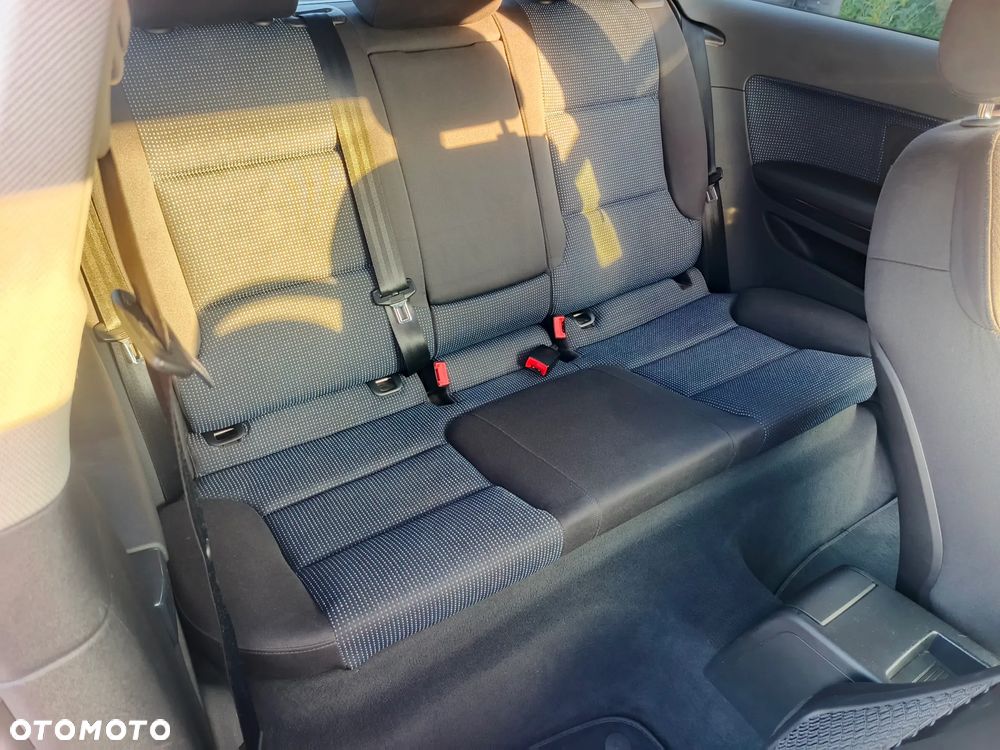 Audi A3 1.6 Ambiente - 8