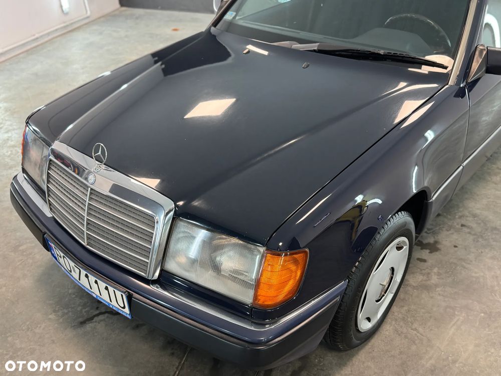 Mercedes-Benz W124 (1984-1993) - 34