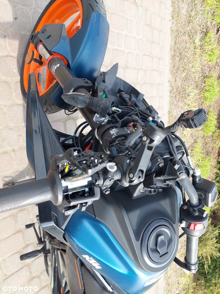 KTM Duke - 16