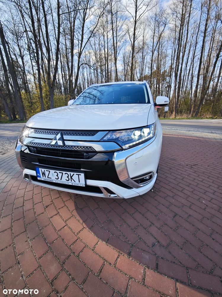 Mitsubishi Outlander Instyle - 4