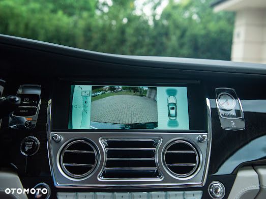 Rolls-Royce Wraith - 36