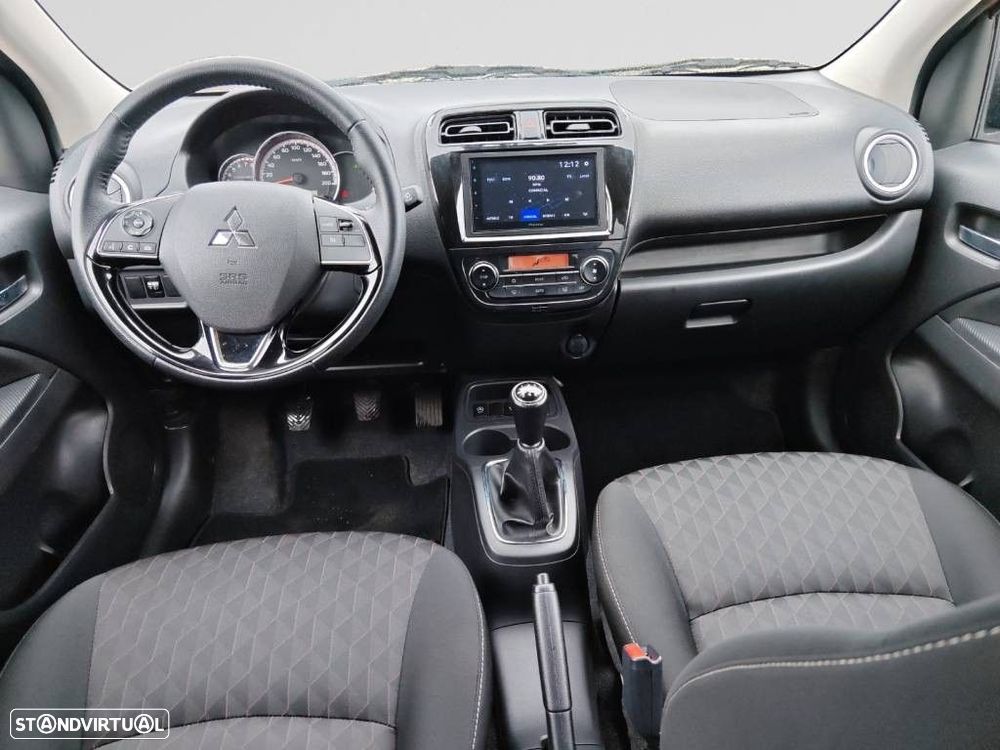 Mitsubishi Space Star - 11