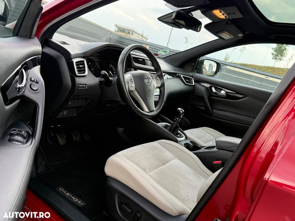 Nissan Qashqai 1.6 DCI Start/Stop Tekna - 10