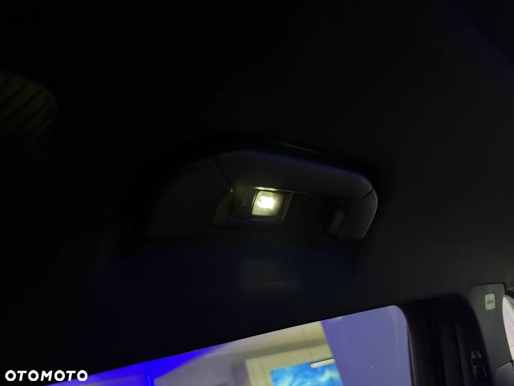 Omoda 9 1.5 Super Hybrid Exclusive AWD - 17